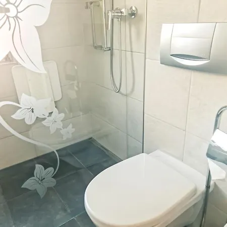 Alpenglueck - Aare Jungfrau Ag * וילדרסויל