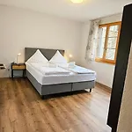 Alpenglueck - Aare Jungfrau Ag *